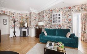 Le Beau Marais - Luxury Apartments, Air Cond, Lift