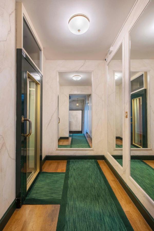 Le Beau Marais - Luxury Apartments, Air Cond, Lift Parijs Buitenkant foto